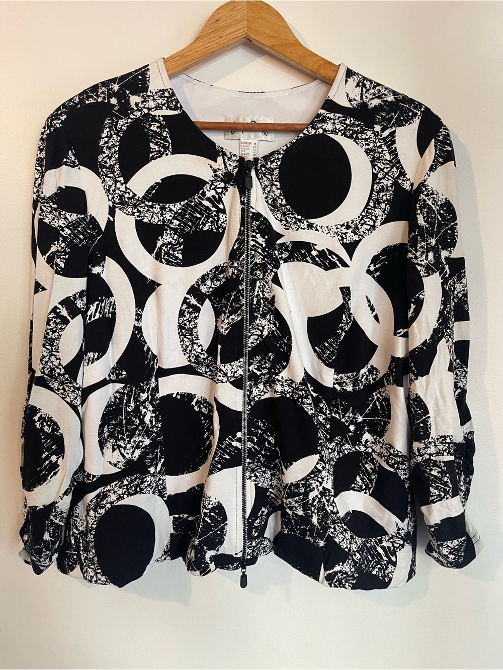 Joseph Ribkoff Black White Geometric Zip Jacket 18